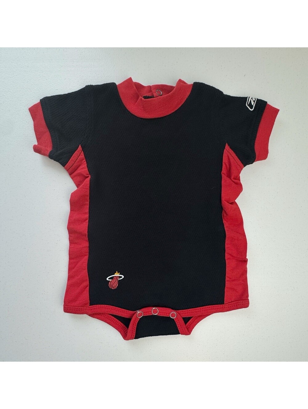 Reebok Miami Heat Bodysuit Size 12 Months